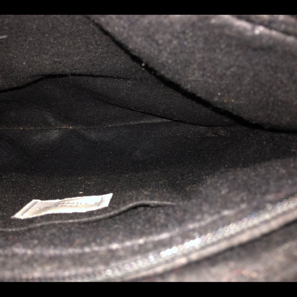 EUC embroidered tote - Picture 6 of 6